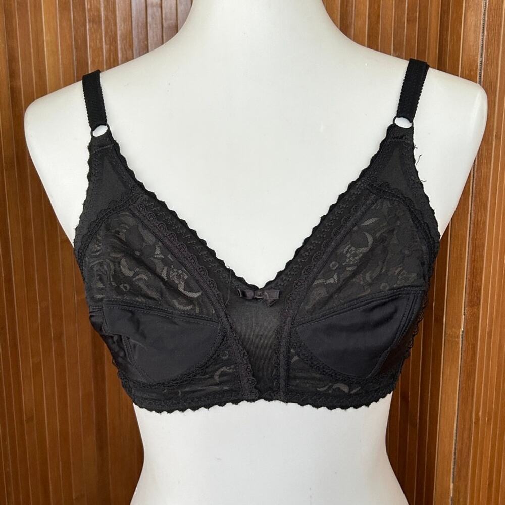 Vintage Gelmart Full Fashioned Black Lace Soft Cup Bra 34B